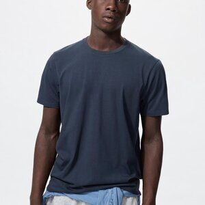 Uniqlo Supima Cotton Short Sleeve Tee - Navy Blue